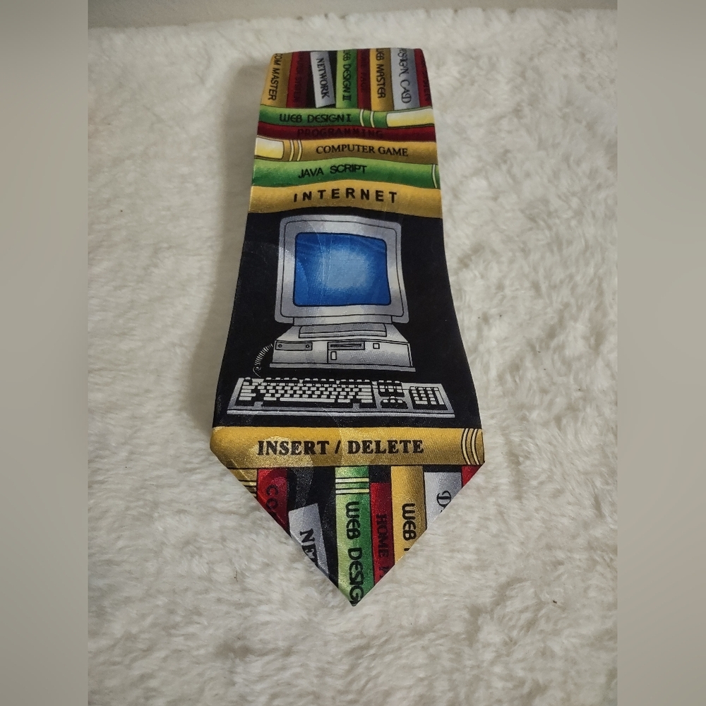 Neck Tie Retro Computer and Internet Theme "60 x 4"